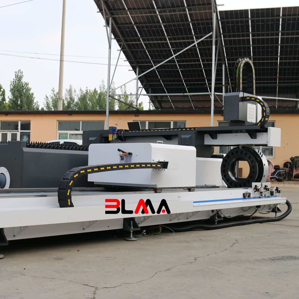 6000W 3015 Sheet & Tube Fiber Laser Cutting Machine with 6m Tube