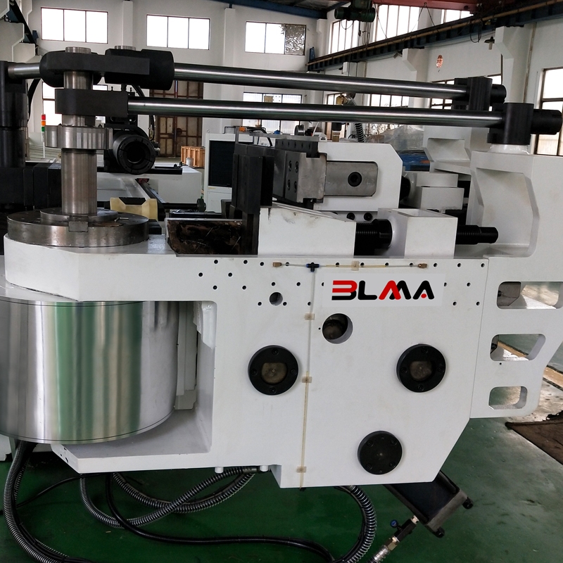DW130CNC-2A-1S CNC Tube Bender Tube Bending Machine
