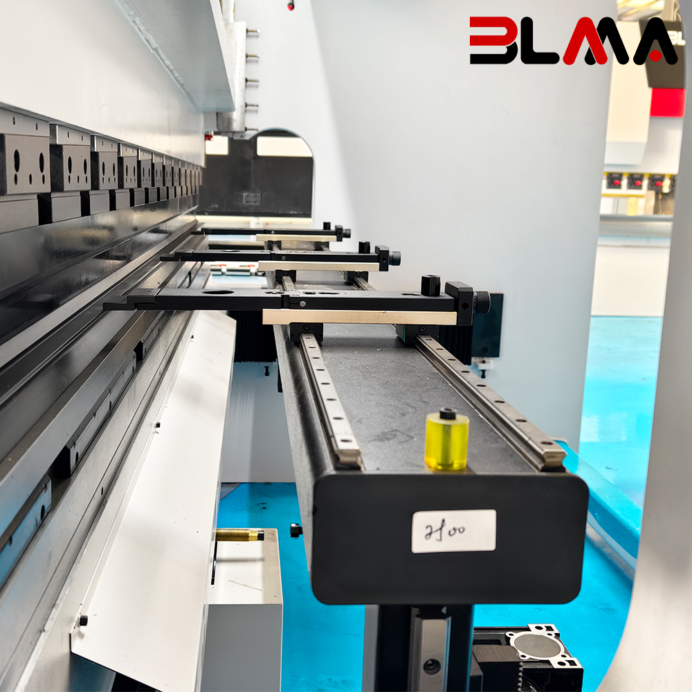 2026-BLMA-WE67K-170T3200 DA58T 4+1 Axis CNC Press Brake