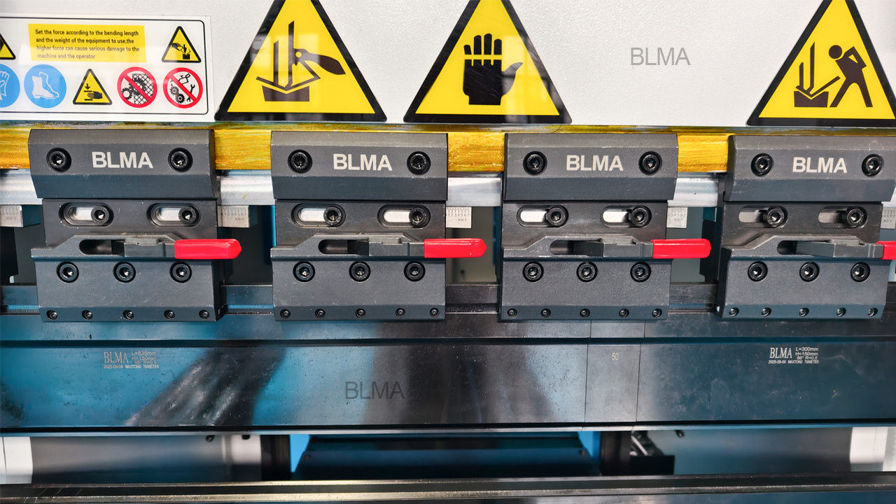 electric cnc press brakeA