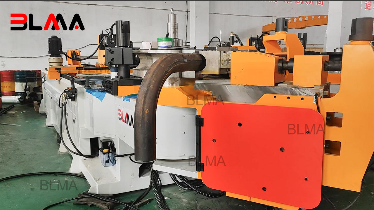 Heavy Duty Tube Bending Machine 10.png