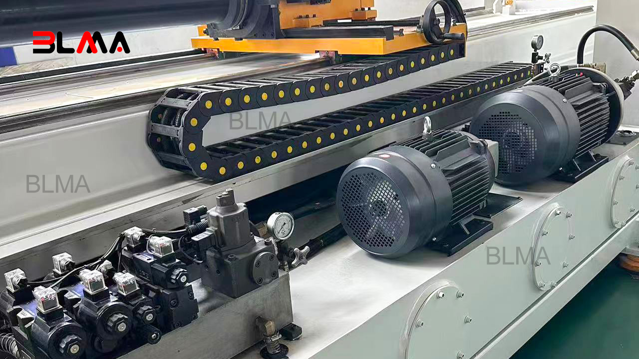 Hydraulic Tube Bending Machine3.png