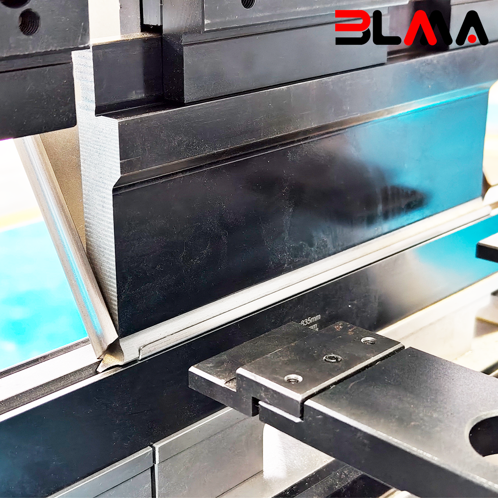 2026-BLMA-WE67K-80T2500 DA58T 6+1 Axis CNC Press Brake