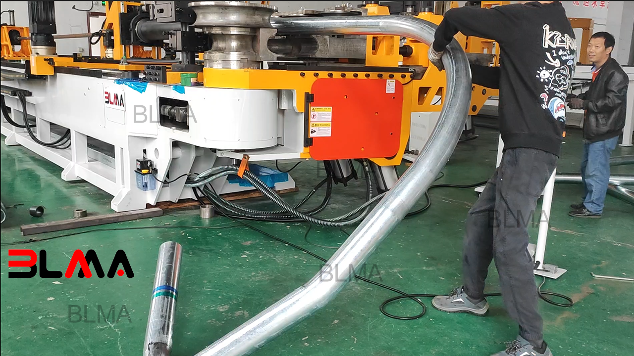 Heavy Duty Tube Bending Machine 13.png